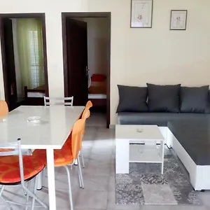 Domi Apartament